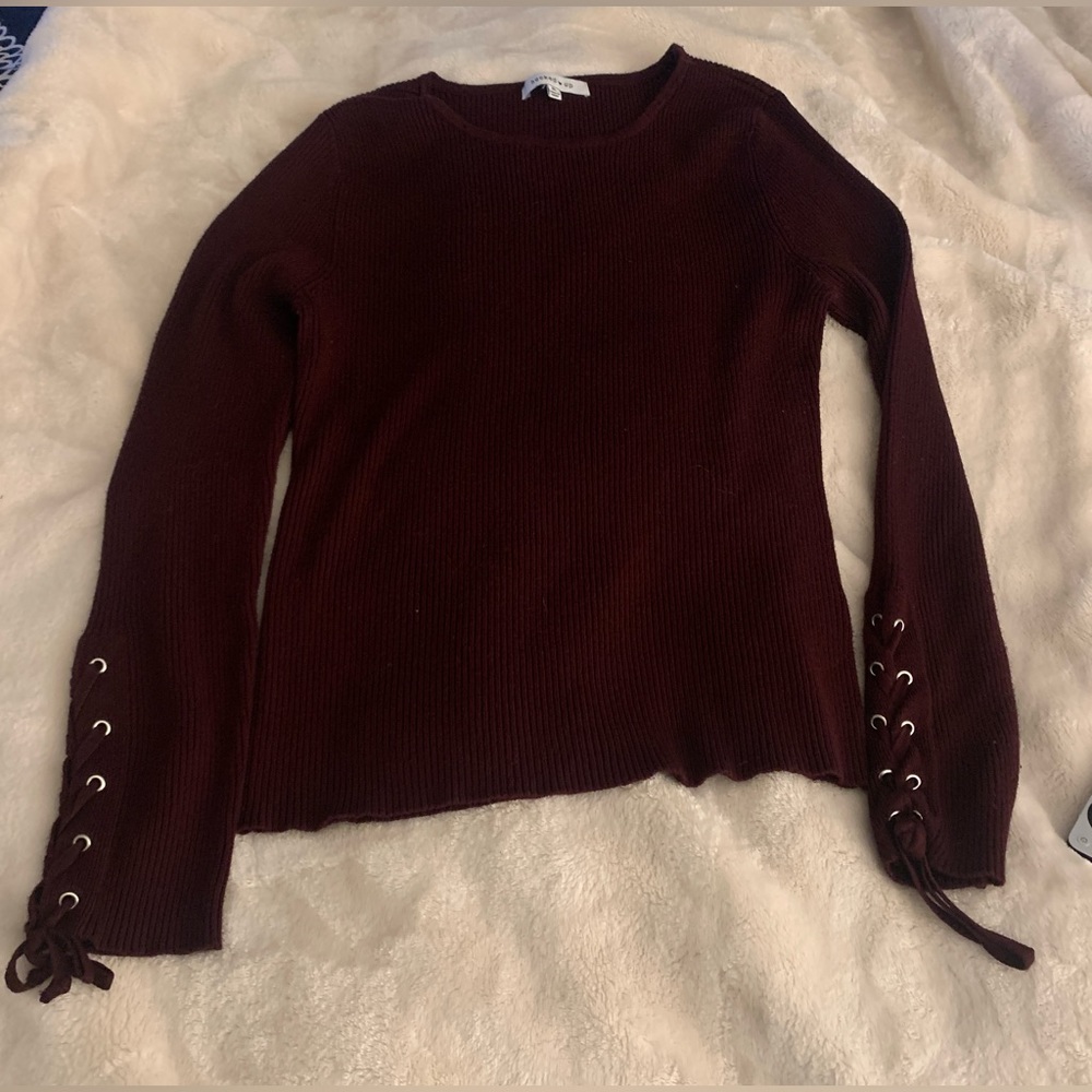 Sweater - Picture 2 of 2